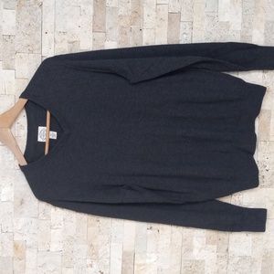 St. John Bay V-Neck Men's Sweater